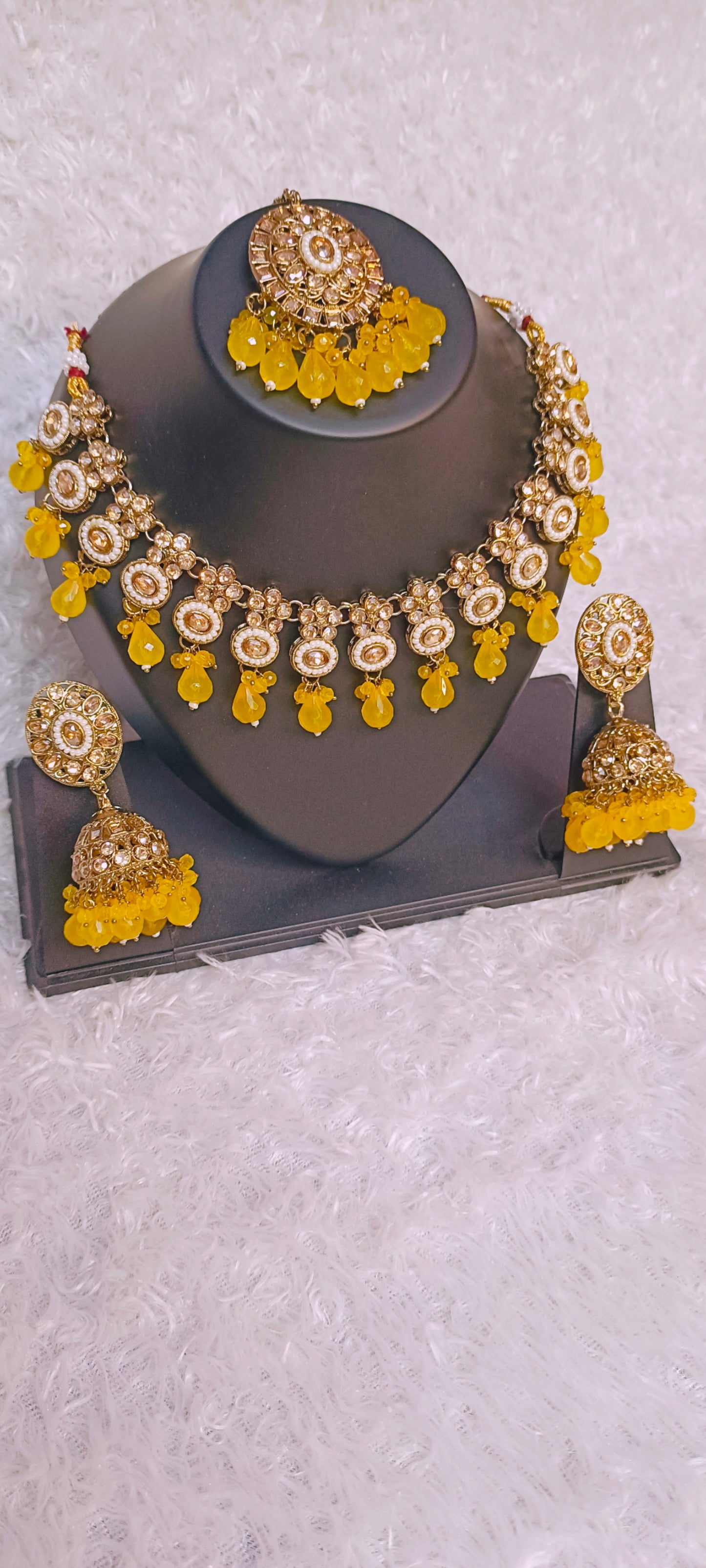 Bridal set for haldi